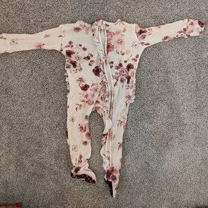 POSH Peanut Floral Footie Ruffled Red and Tan 3-6 months